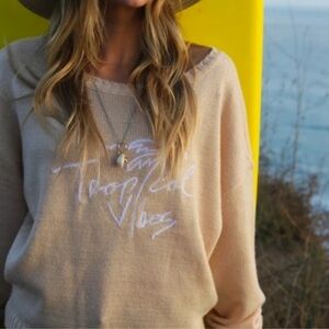 Beachly x Goldfish Kiss Tropical Vibes Sweater Size Large